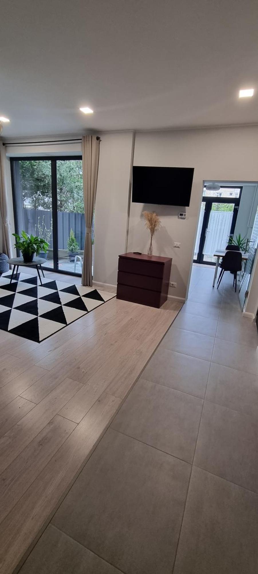 Yla Studio- Piatra Neamt Ngoại thất bức ảnh